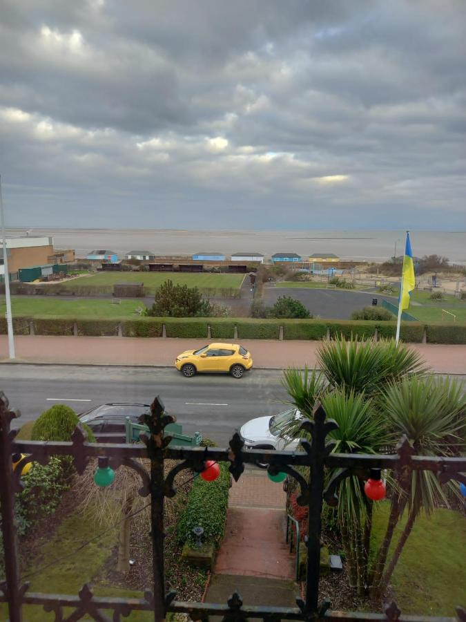 Savoy Hotel Fleetwood Eksteriør billede